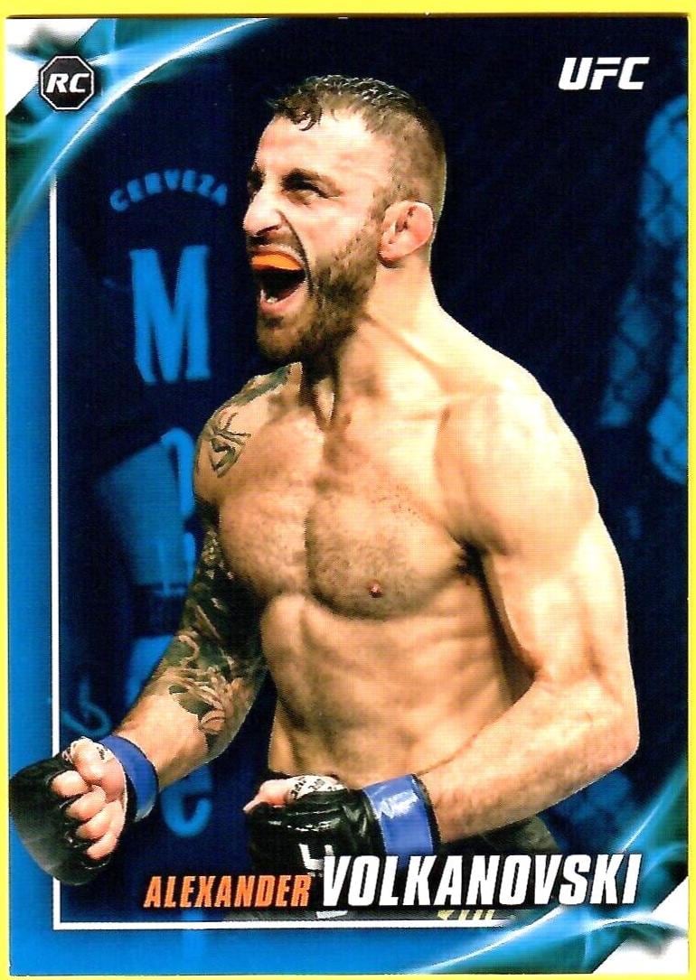 2019 Topps UFC Knockout #87 — Alexander Volkanovski — Blue parallel, front